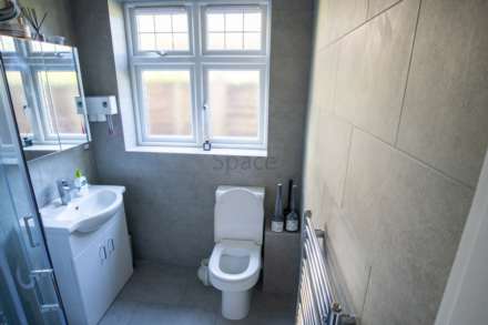 Shinfield Rd, Shinfield, Image 11