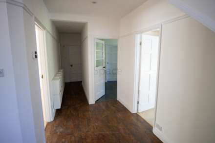 Shinfield Rd, Shinfield, Image 14