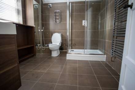 Shinfield Rd, Shinfield, Image 17
