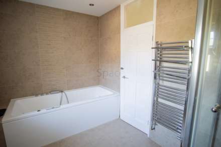 Shinfield Rd, Shinfield, Image 21