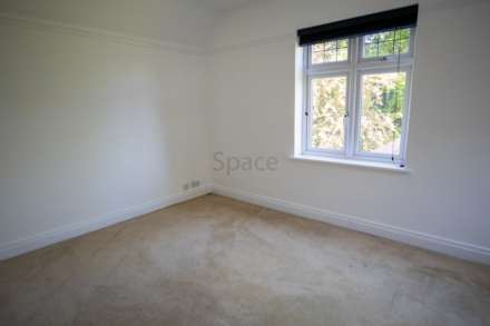 Shinfield Rd, Shinfield, Image 22