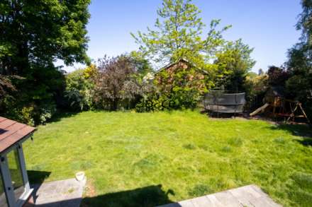 Shinfield Rd, Shinfield, Image 26