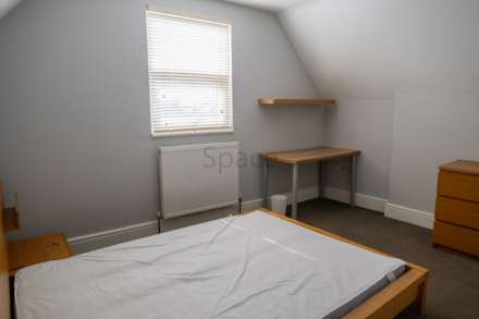 Hamilton Road, Reading, Image 3
