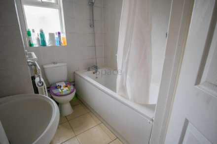 Liverpool Road, Reading, Image 7