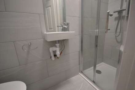 Palmer Park Avenue, Reading, Berkshire, RG6 1DN, Image 6