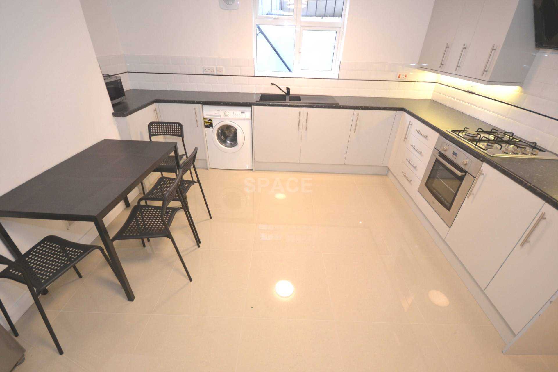 Watlington Street, Reading, Image 2