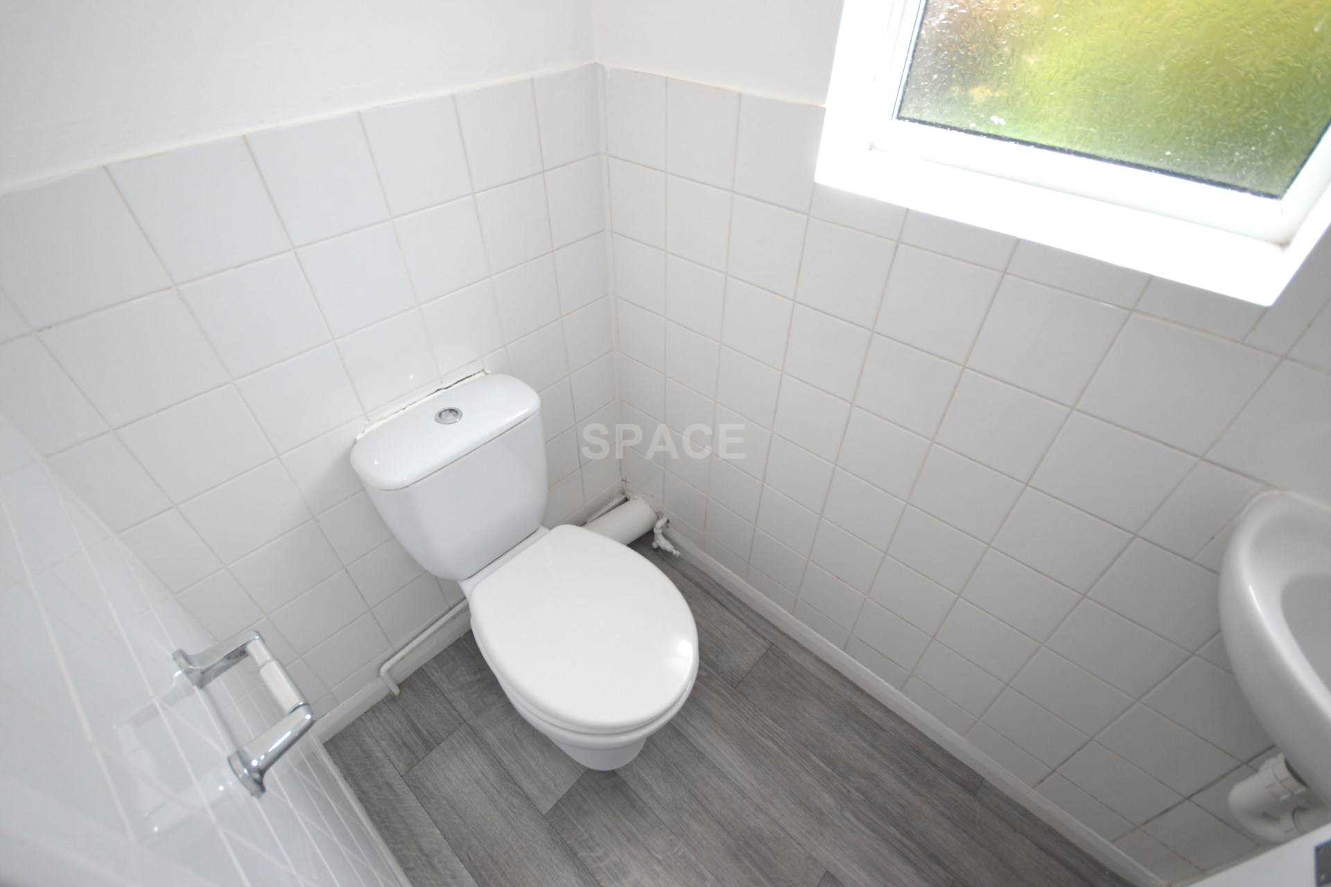 Watlington Street, Reading, Image 7