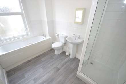 Watlington Street, Reading, Image 11