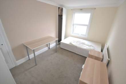 Watlington Street, Reading, Image 13