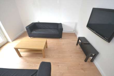 Watlington Street, Reading, Image 3
