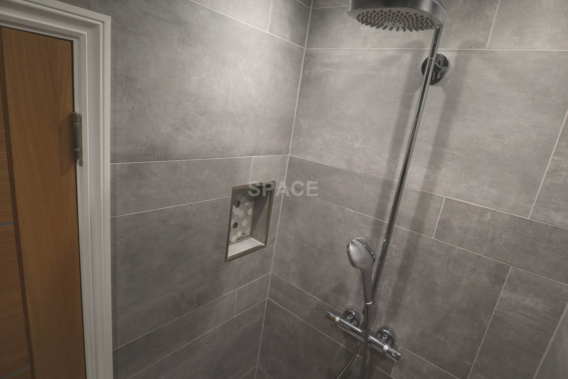 Chiltern Crescent, Reading, Image 20