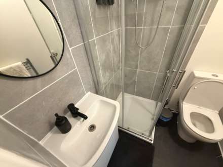 Studio Flat, Stanhope Road, Reading, Image 5