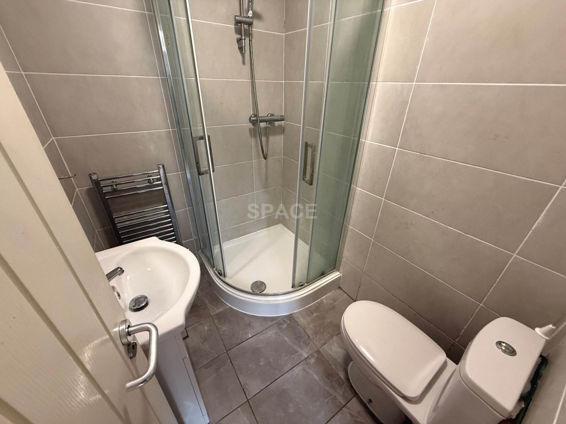 Hartland Road, Reading, Image 6