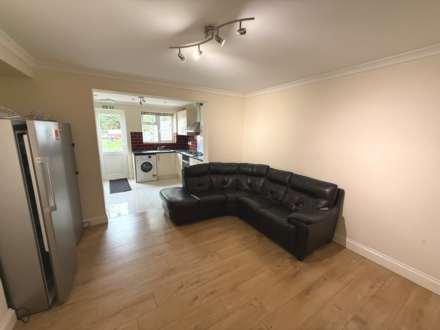 Hartland Road, Reading, Image 2