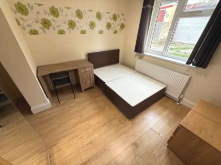 Hartland Road, Reading, Image 5