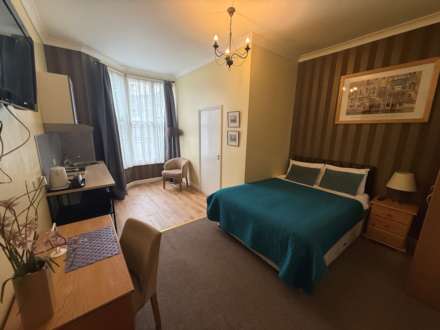 Property For Rent Connaught Road, Reading