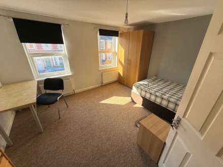 1 Bedroom Room (Double), Grange Avenue, University