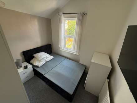 Winchester Road, Reading, Image 7