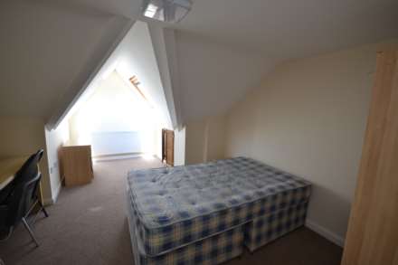 Pitcroft Avenue, Reading, Berkshire, RG6 1NH, Image 14