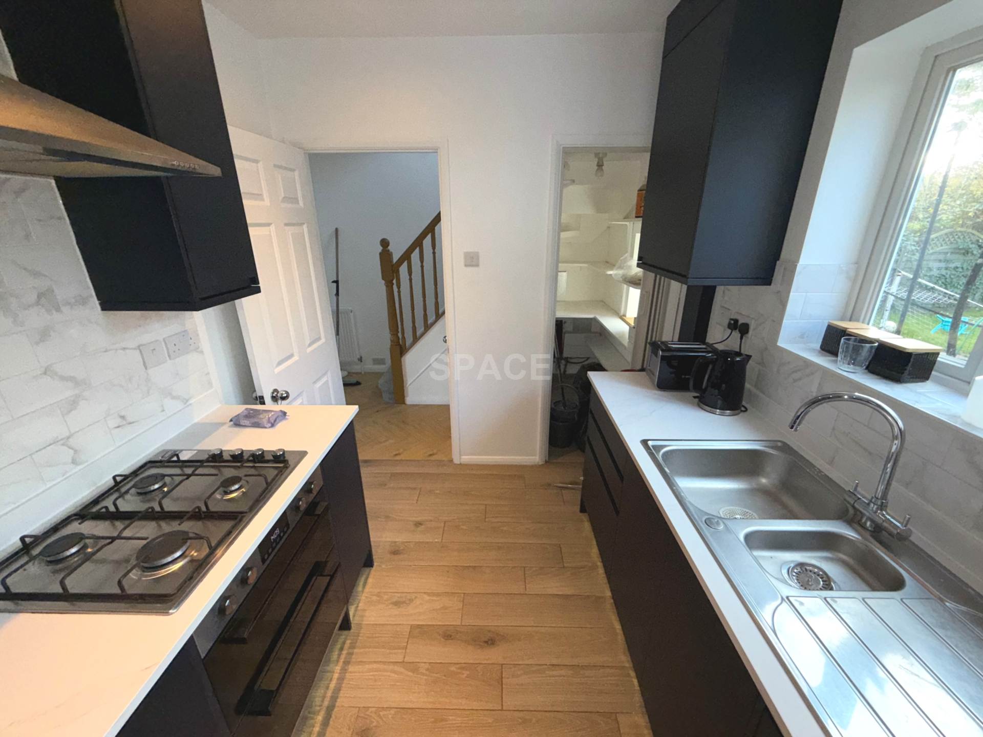 Radstock Lane, Reading, Image 7