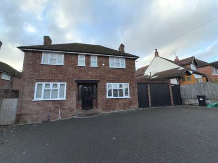 Radstock Lane, Reading, Image 1