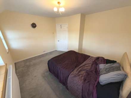 Radstock Lane, Reading, Image 10