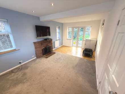 Radstock Lane, Reading, Image 4