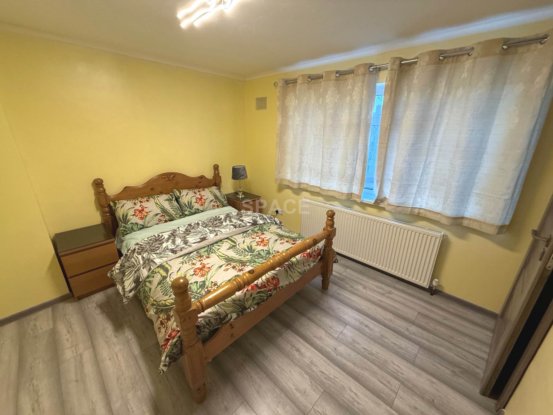 Gainsborough Rd, Reading, Image 8