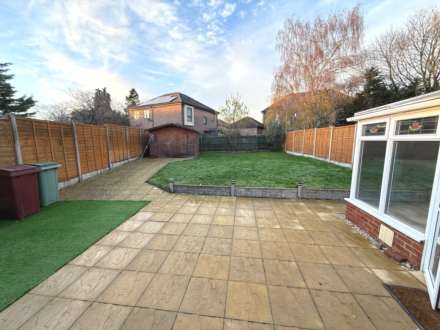 Gainsborough Rd, Reading, Image 12