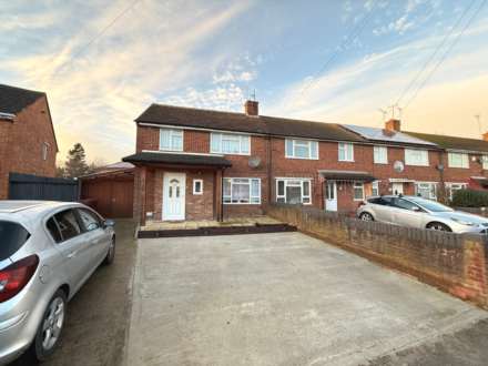 Gainsborough Rd, Reading, Image 16