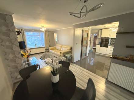 Gainsborough Rd, Reading, Image 2