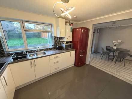 Gainsborough Rd, Reading, Image 5