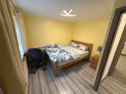 Gainsborough Rd, Reading, Image 7