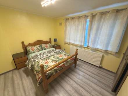 Gainsborough Rd, Reading, Image 8