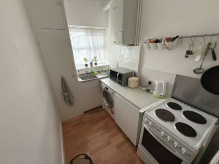 Brunswick Hill, Reading, Image 5