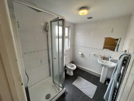 Grange Avenue, Reading, Berkshire, RG6 1DL, Image 1