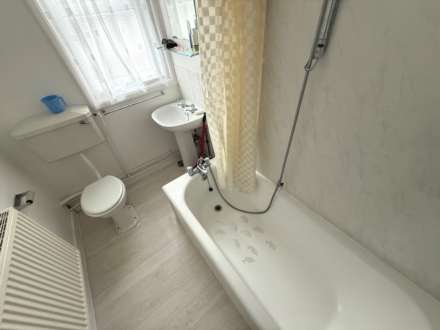 Brunswick Hill, Reading, Image 4