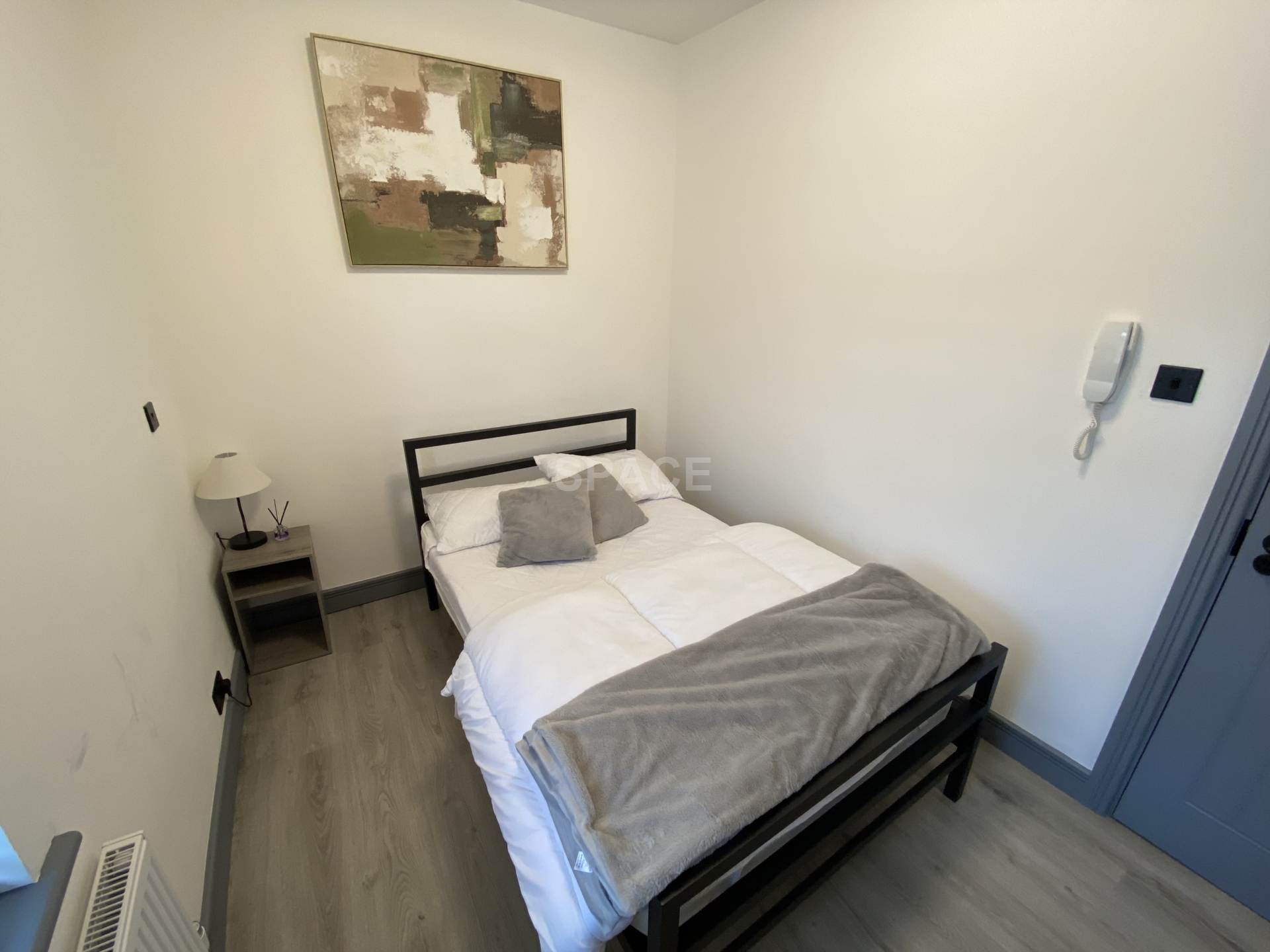 Victoria Street, Reading, Image 16