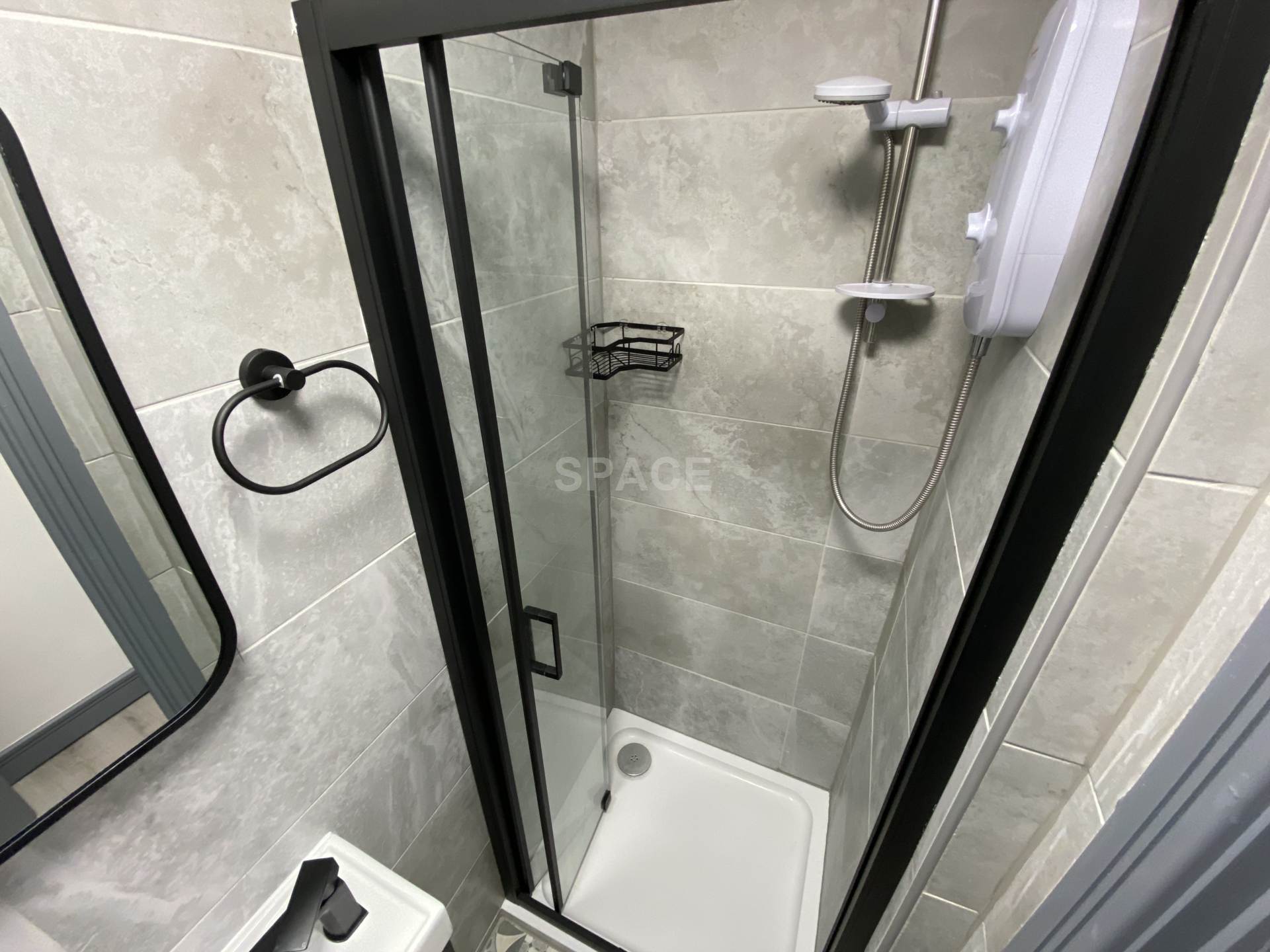 Victoria Street, Reading, Image 20