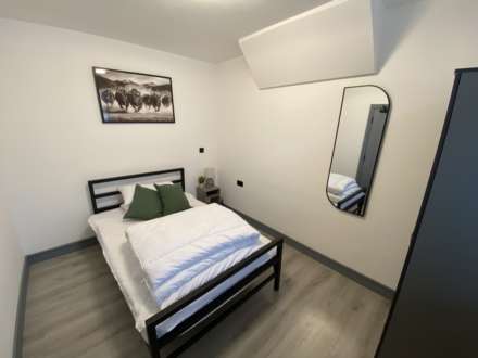 Victoria Street, Reading, Image 12