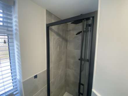 Victoria Street, Reading, Image 7