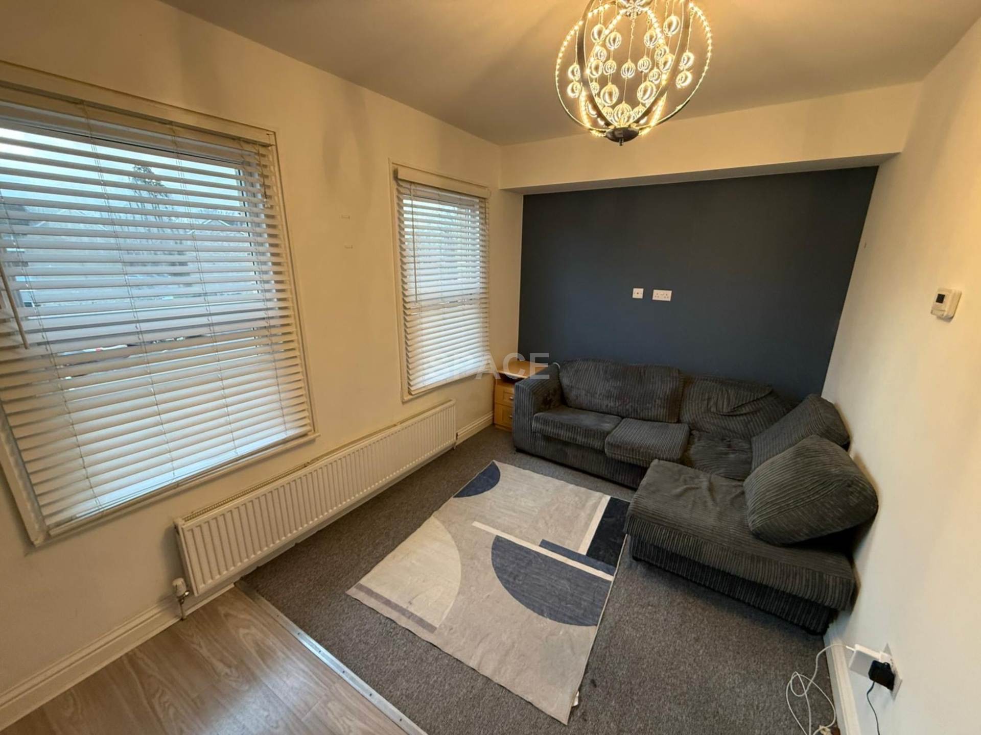 Tilehurst Road, Reading, Image 2