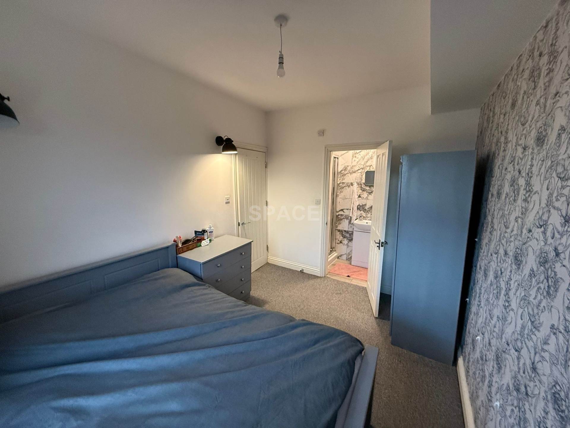 Tilehurst Road, Reading, Image 4