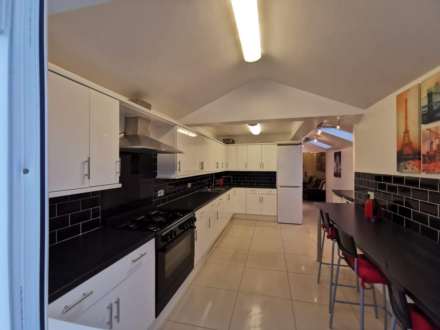 Property For Rent Cholmeley Road, Reading