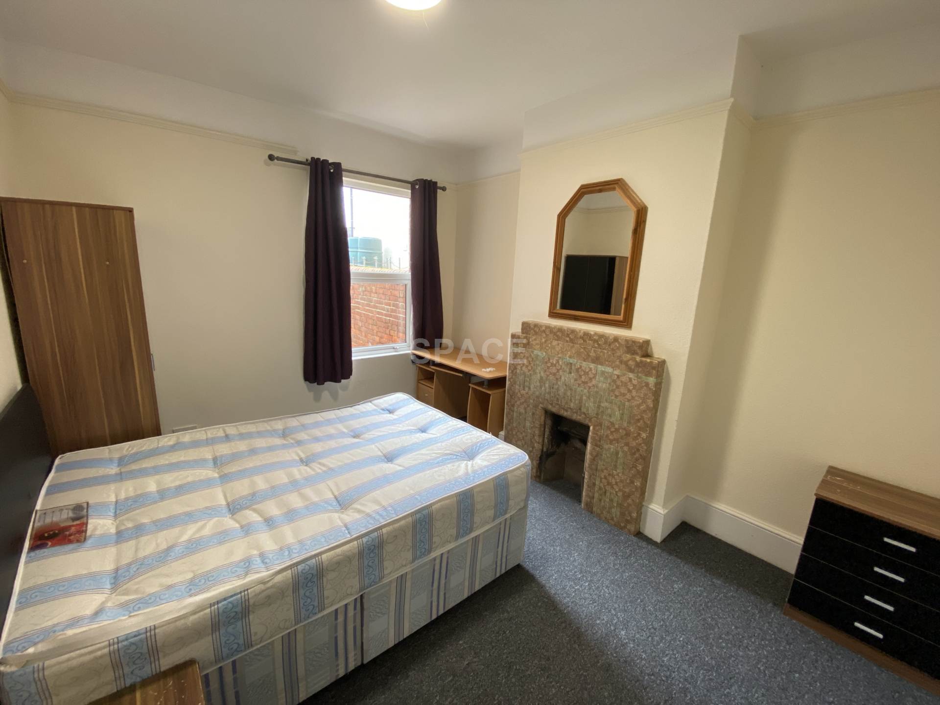 College Road, Reading, Image 1