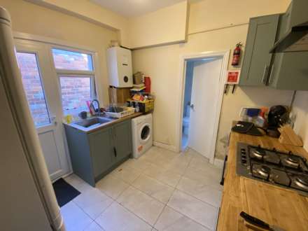 St Peters Road, Earley