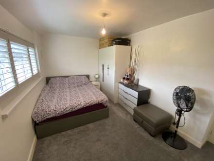 Wincanton Road, Reading, Image 14