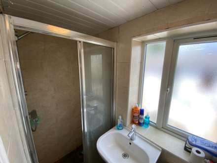 Donnington Gardens, University, Reading, Berkshire, RG1 5LZ, Image 5