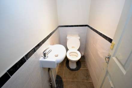Grange Avenue, Reading, Berkshire, RG6 1DL, Image 12