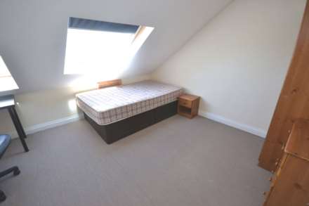 Grange Avenue, Reading, Berkshire, RG6 1DL, Image 13